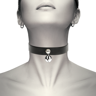 Collana fetish vegan regolabile elegante in pelle senza nichel